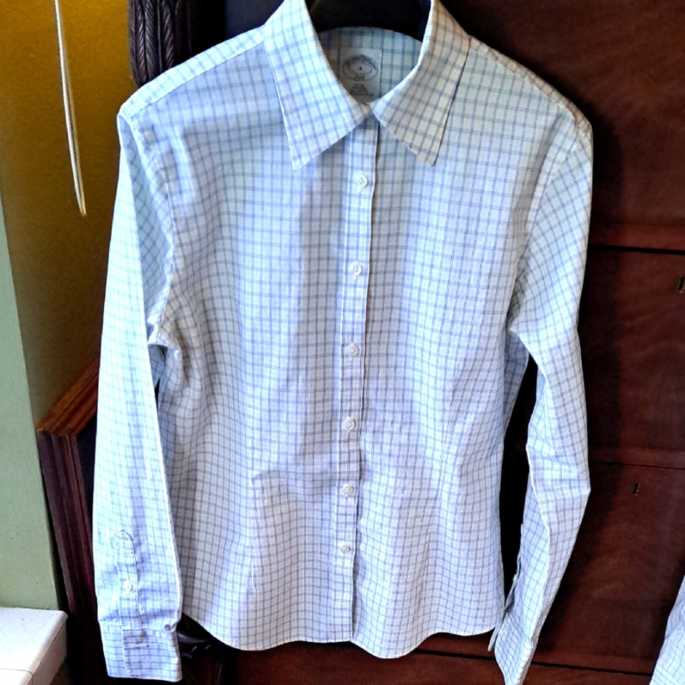 Exc Cond Brooks Brothers 346 Fitted No-Iron Buttondown Shirt